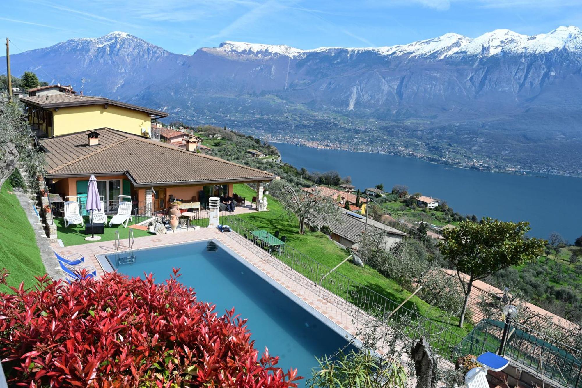 Casa Elka Residence Lake View And Pool By Garda Domus Mea Pieve  Exteriör bild