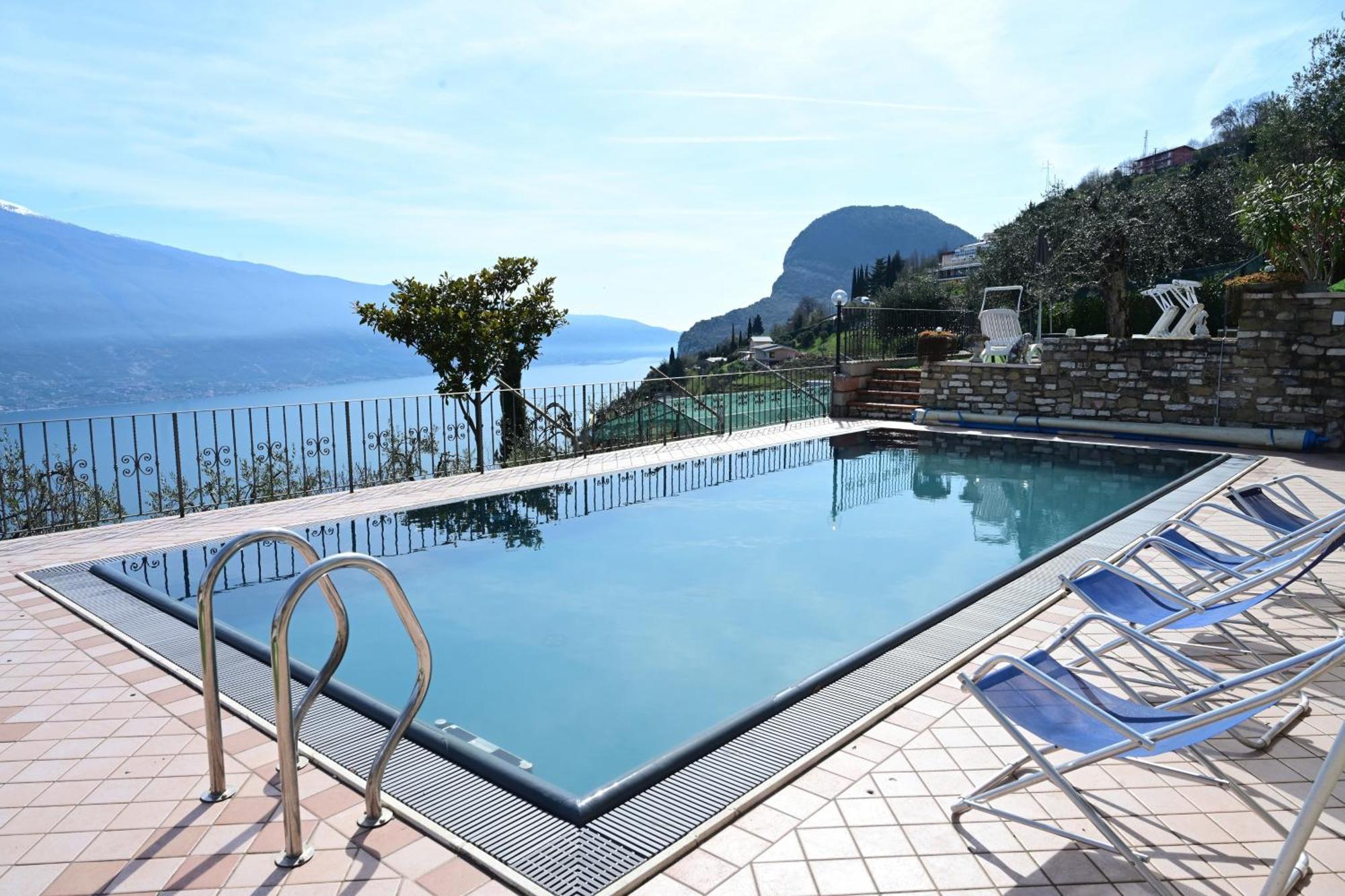 Casa Elka Residence Lake View And Pool By Garda Domus Mea Pieve  Exteriör bild